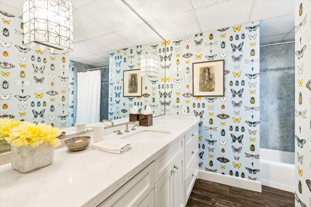 2929 Buffalo Speedway A203, Houston, TX 77098