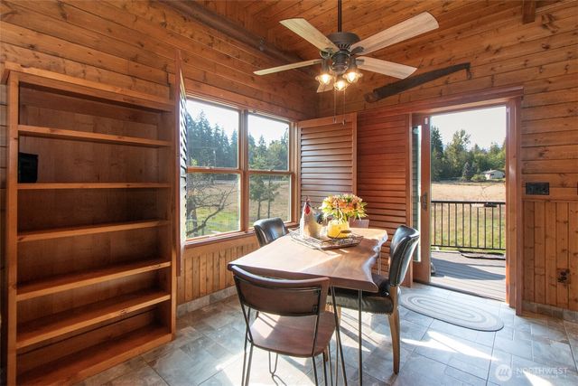 3634 Deer Park Road, Port Angeles, WA 98362