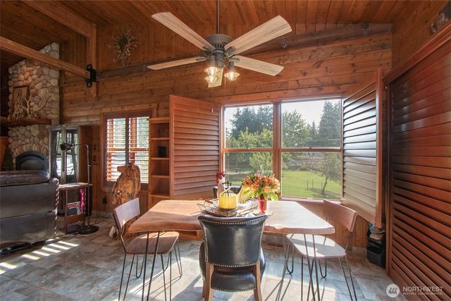 3634 Deer Park Road, Port Angeles, WA 98362