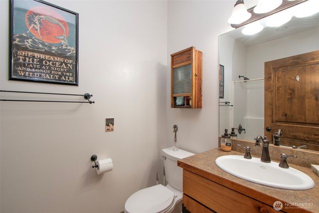 3634 Deer Park Road, Port Angeles, WA 98362