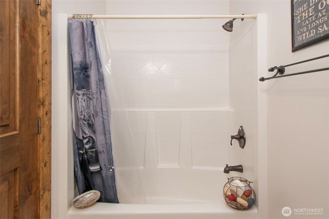 3634 Deer Park Road, Port Angeles, WA 98362