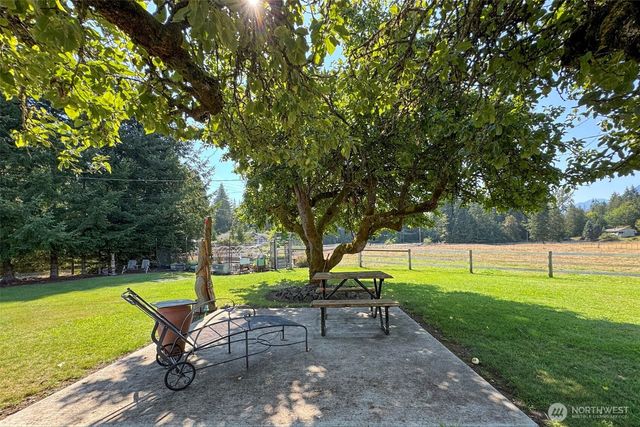 3634 Deer Park Road, Port Angeles, WA 98362