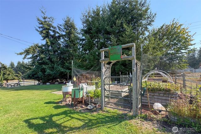 3634 Deer Park Road, Port Angeles, WA 98362