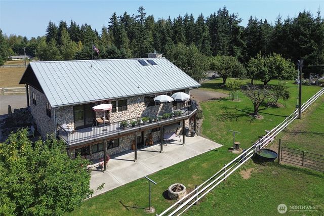 3634 Deer Park Road, Port Angeles, WA 98362