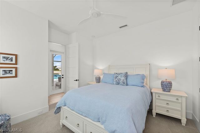 14785 Dockside LN, Naples, FL 34114