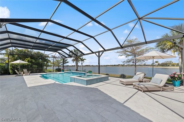 14785 Dockside LN, Naples, FL 34114