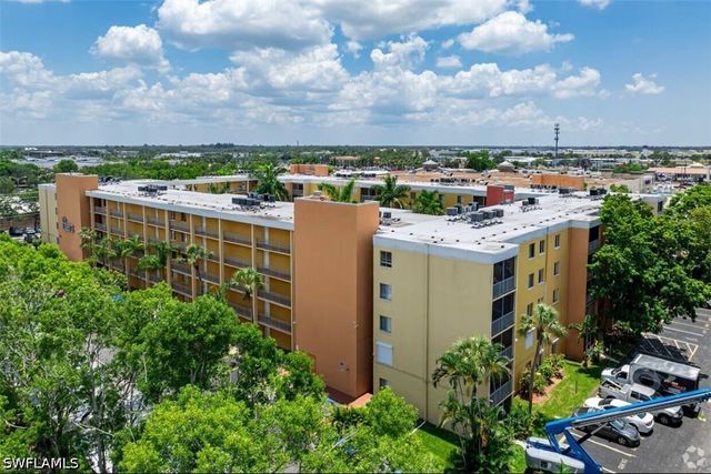 2366 E Mall DR 514, Fort Myers, FL 33901