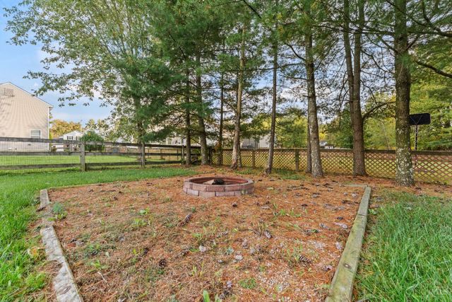 1567 Driftwood Court, Batavia Twp, OH 45102