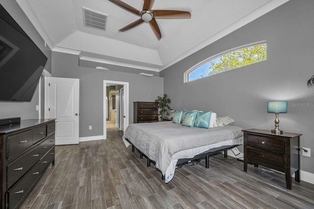 14224 CREEK RUN DRIVE, Riverview, FL 33579