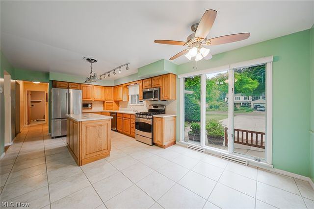6531 Brighton Drive, North Olmsted, OH 44070