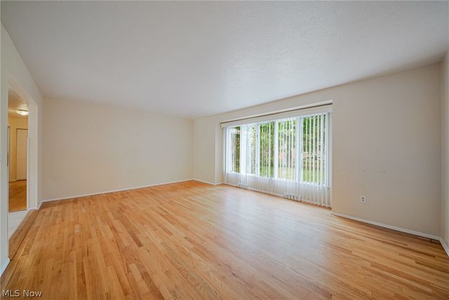 6531 Brighton Drive, North Olmsted, OH 44070