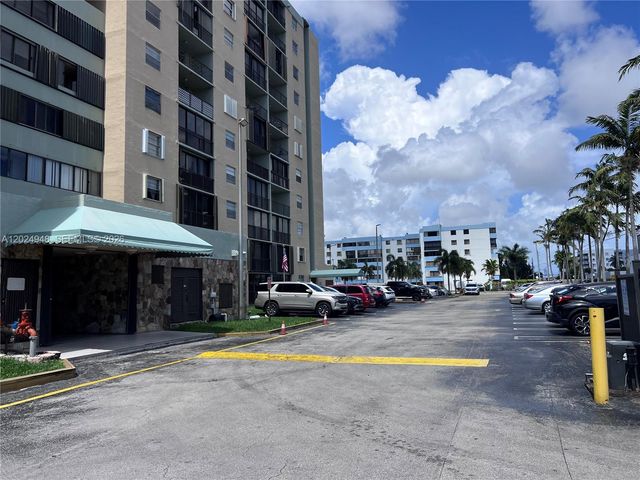 5055 NW 7th St 301, Miami, FL 33126