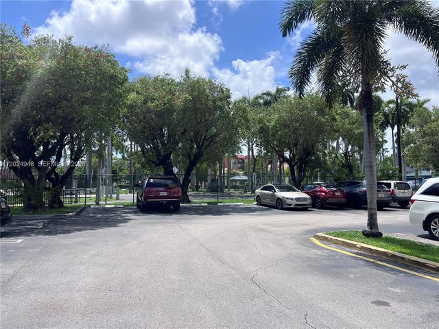 5055 NW 7th St 301, Miami, FL 33126