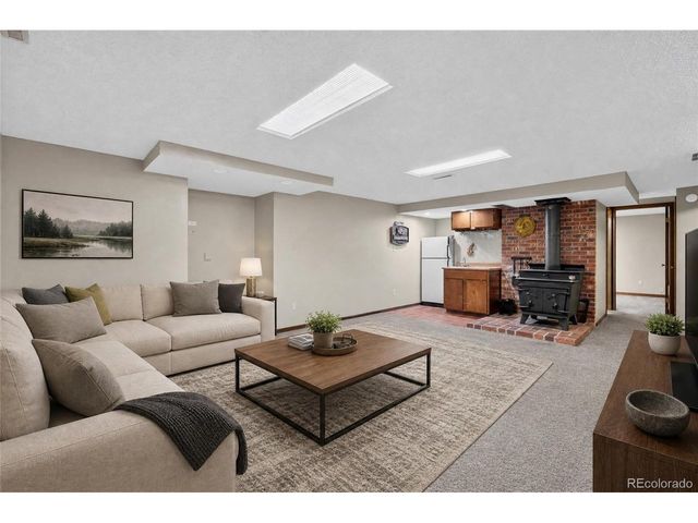 15021 E Arkansas Dr, Aurora, CO 80012