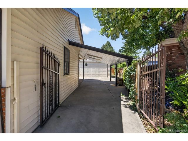 15021 E Arkansas Dr, Aurora, CO 80012