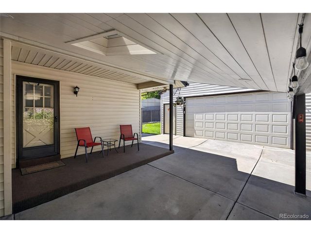 15021 E Arkansas Dr, Aurora, CO 80012