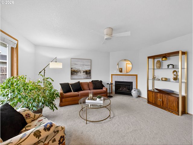 15811 Ne 87TH Cir, Vancouver, WA 98682