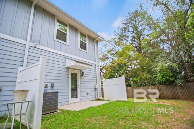 25806 Pollard Road 27, Daphne, AL 36526