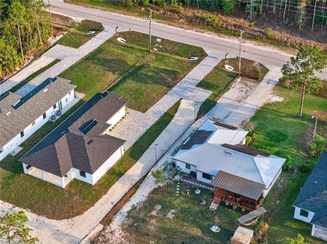 3549 43rd AVE NE, Naples, FL 34120