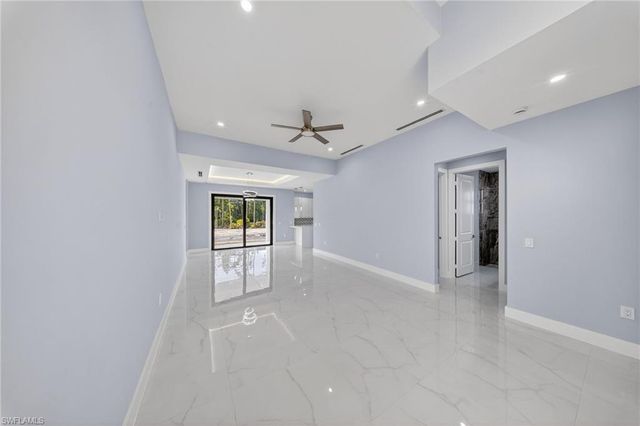 3549 43rd AVE NE, Naples, FL 34120