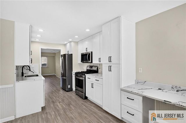 4 Quincy Circle, South Brunswick, NJ 08810