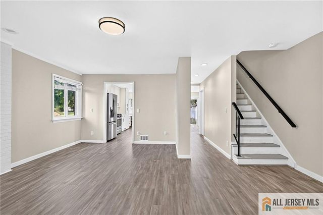 4 Quincy Circle, South Brunswick, NJ 08810
