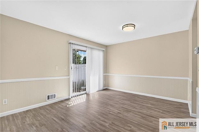 4 Quincy Circle, South Brunswick, NJ 08810