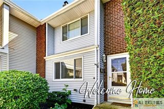 4 Quincy Circle, South Brunswick, NJ 08810