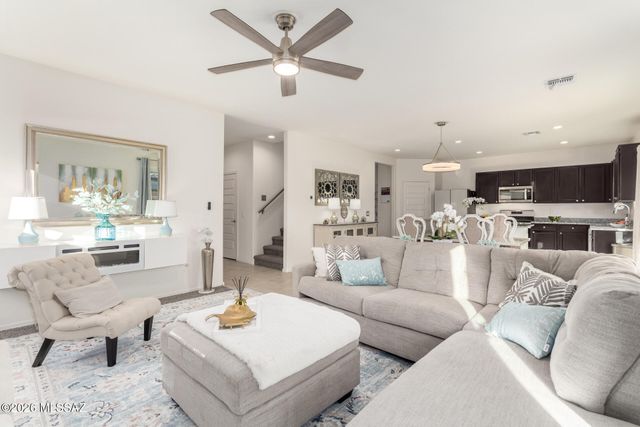 9265 W Tenaza Lane, Marana, AZ 85653