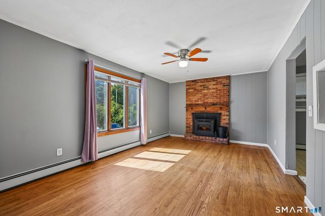144 Woodland Drive, Montville, CT 06382