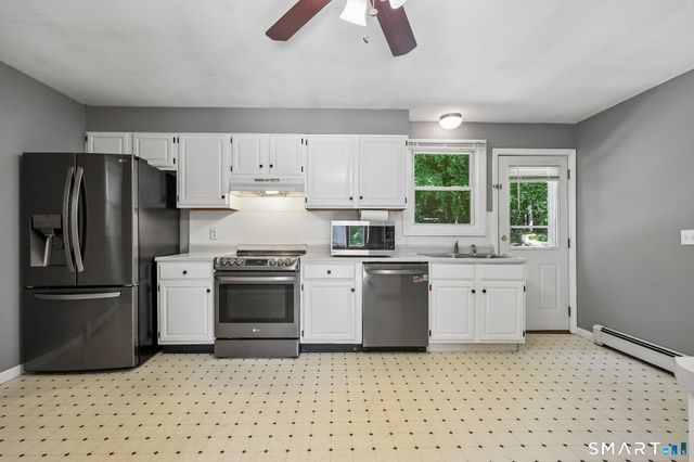 144 Woodland Drive, Montville, CT 06382