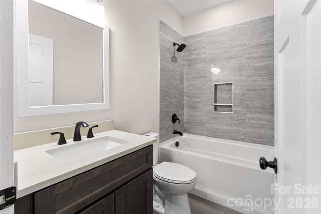 208 Nottingham Drive, York, SC 29745