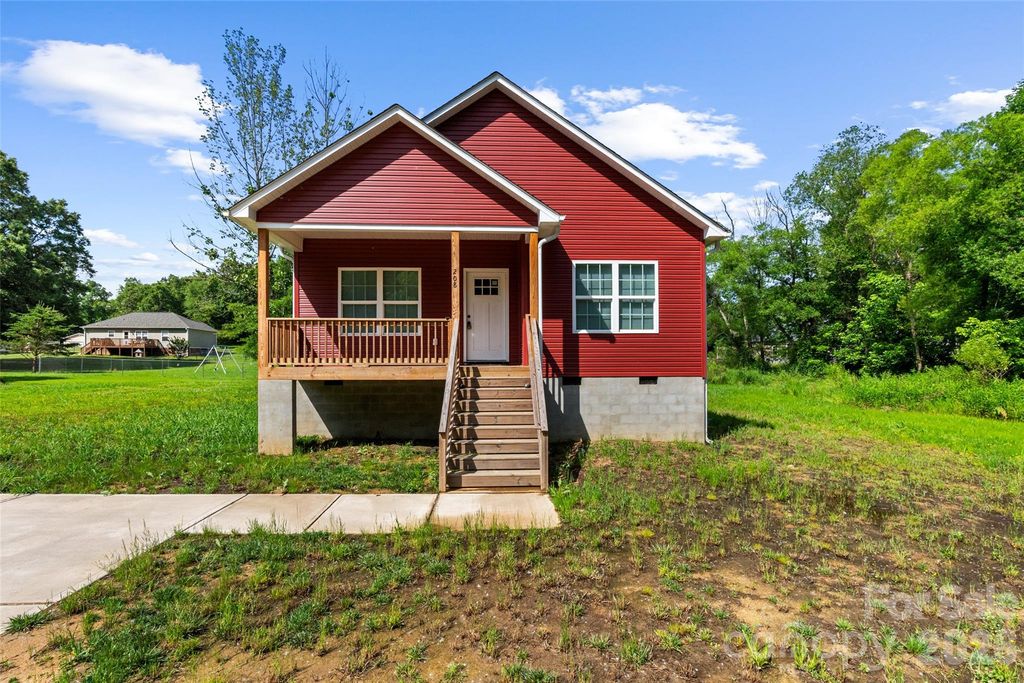 208 Nottingham Drive, York, SC 29745