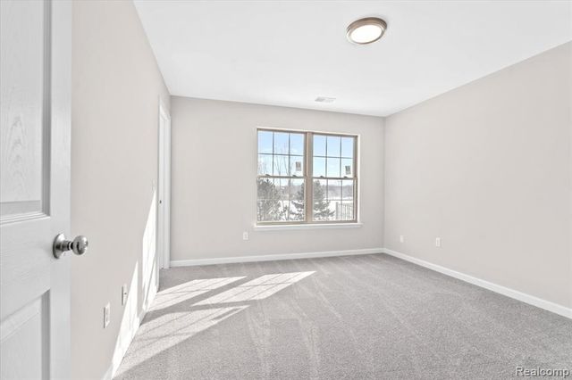 495 Addington Lane, Ann Arbor, MI 48108