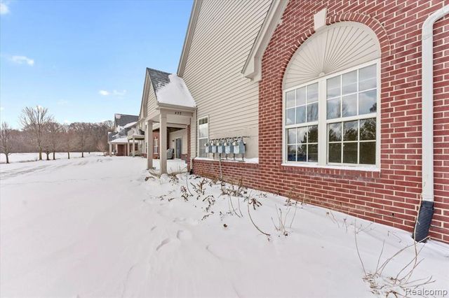 495 Addington Lane, Ann Arbor, MI 48108