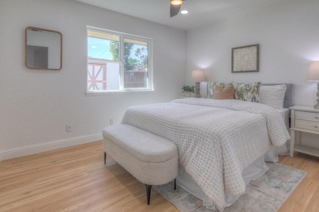 6913 Weddigen, North Highlands, CA 95660