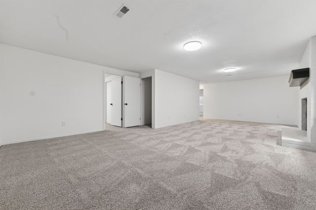 3630 S Eisenhower St, Wichita, KS 67215