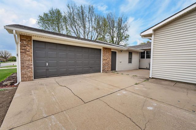 3630 S Eisenhower St, Wichita, KS 67215