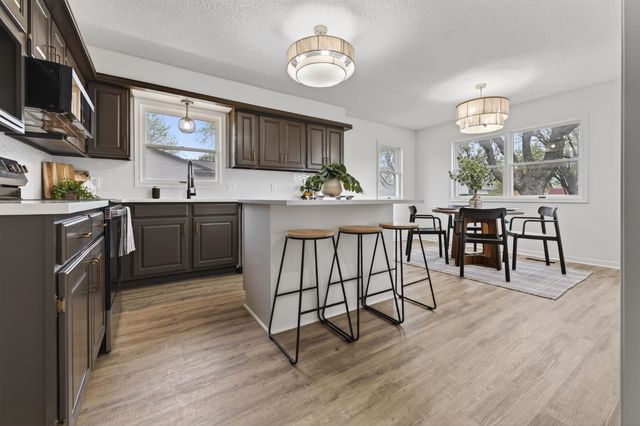 3630 S Eisenhower St, Wichita, KS 67215