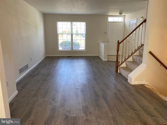 114 COUPLES DR, Newark, DE 19702