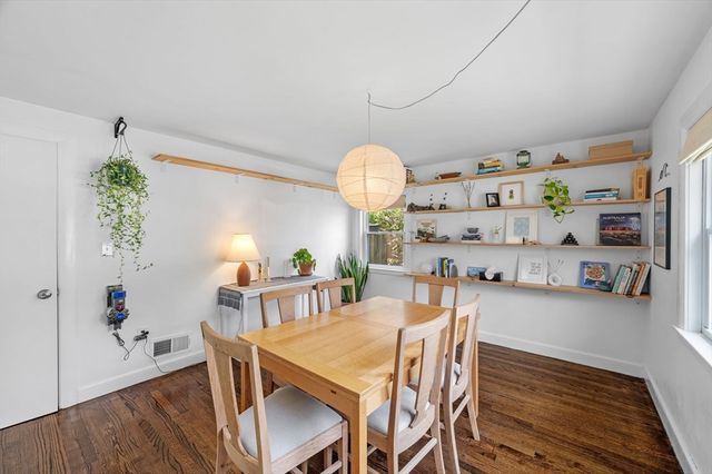 11 East St, Beverly, MA 01915