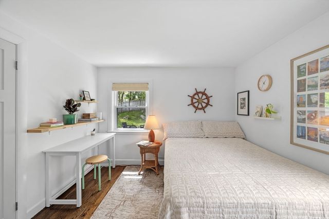 11 East St, Beverly, MA 01915