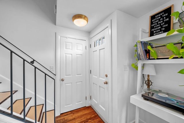 11 East St, Beverly, MA 01915