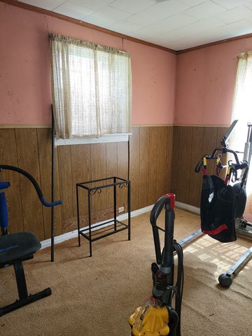 521 N Hays Ave, Jackson, TN 38301