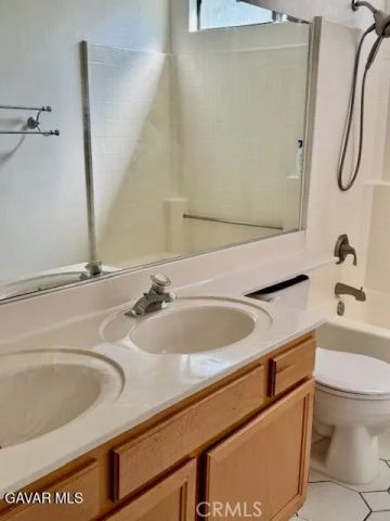 44128 Fine Circle, Lancaster, CA 93536