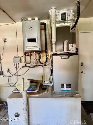 44128 Fine Circle, Lancaster, CA 93536