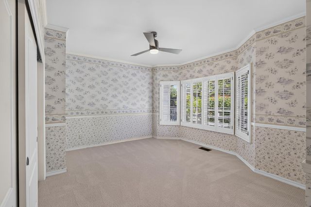 6431 Orange Hill Ln, Carmichael, CA 95608