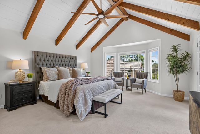 6431 Orange Hill Ln, Carmichael, CA 95608