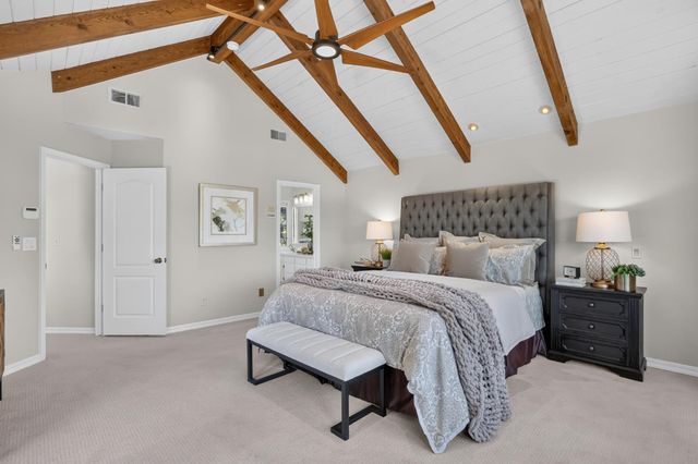 6431 Orange Hill Ln, Carmichael, CA 95608