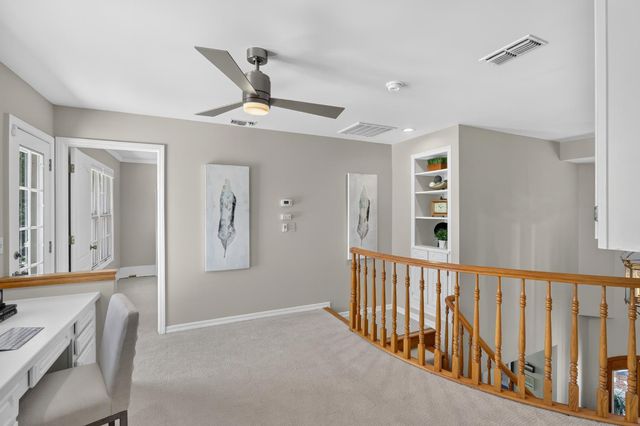 6431 Orange Hill Ln, Carmichael, CA 95608